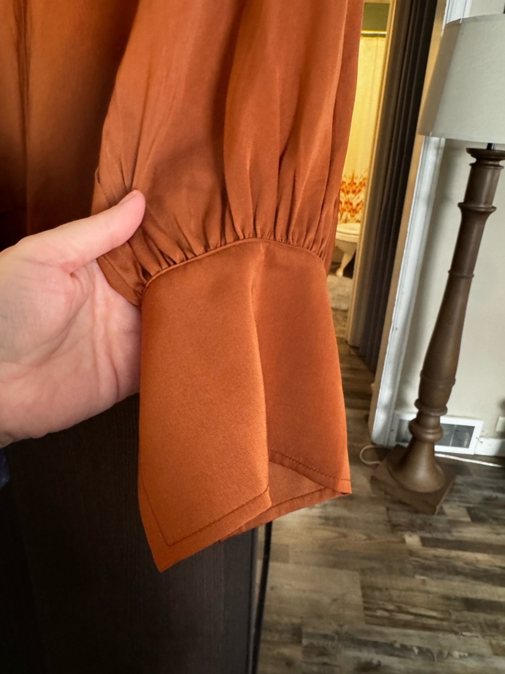 Banana Republic Rust Brown V-Neck Long Sleeve Blouse - Picture 6 of 7